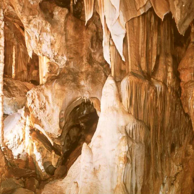 Attahöhle Attendorn